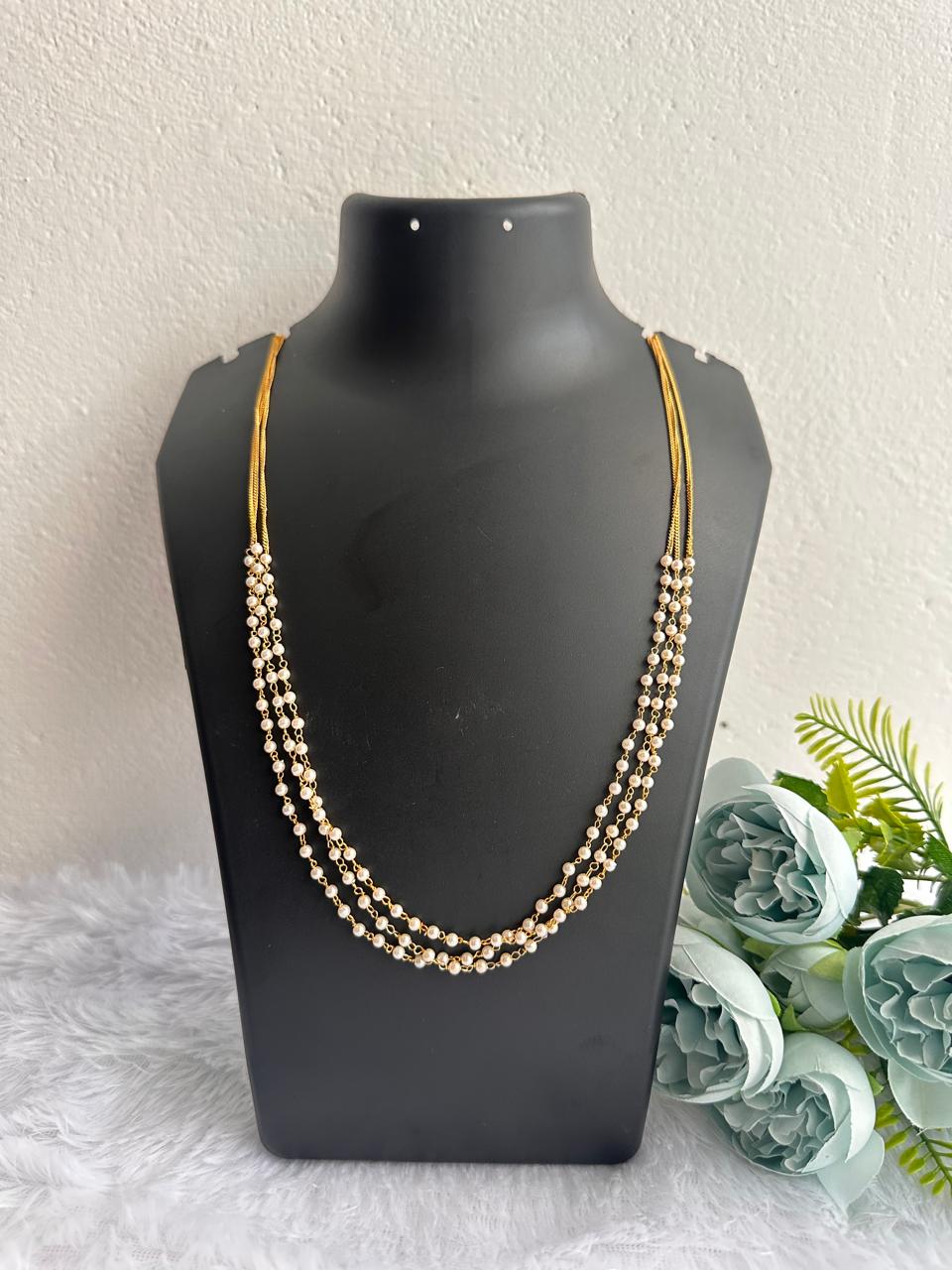 3 layer gold round pearl chain