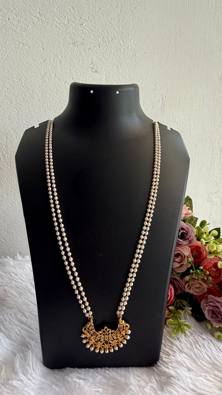 pathak pearl mala